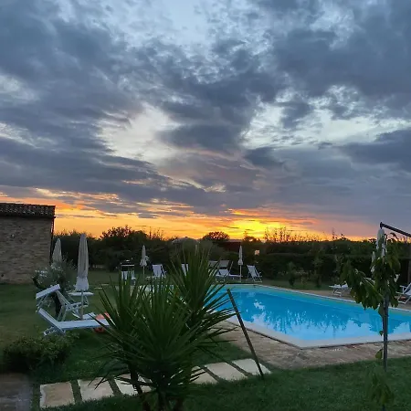 Casale Papa Country Village * Loreto