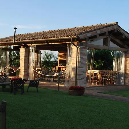 Casale Papa Country Village Country house *