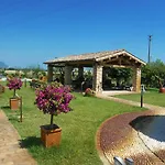 Casale Papa Country Village Country house Loreto