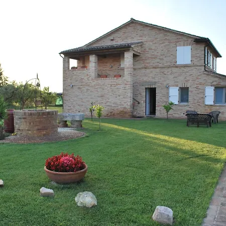 Casale Papa Country Village Country house Loreto